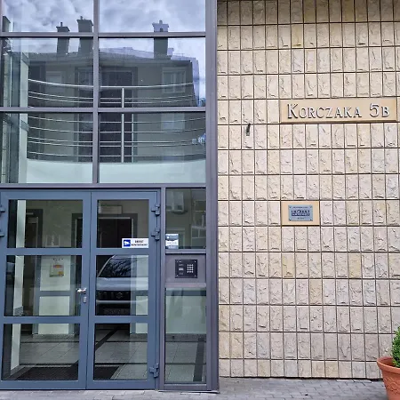 Classy - - Sloneczny Gdynia